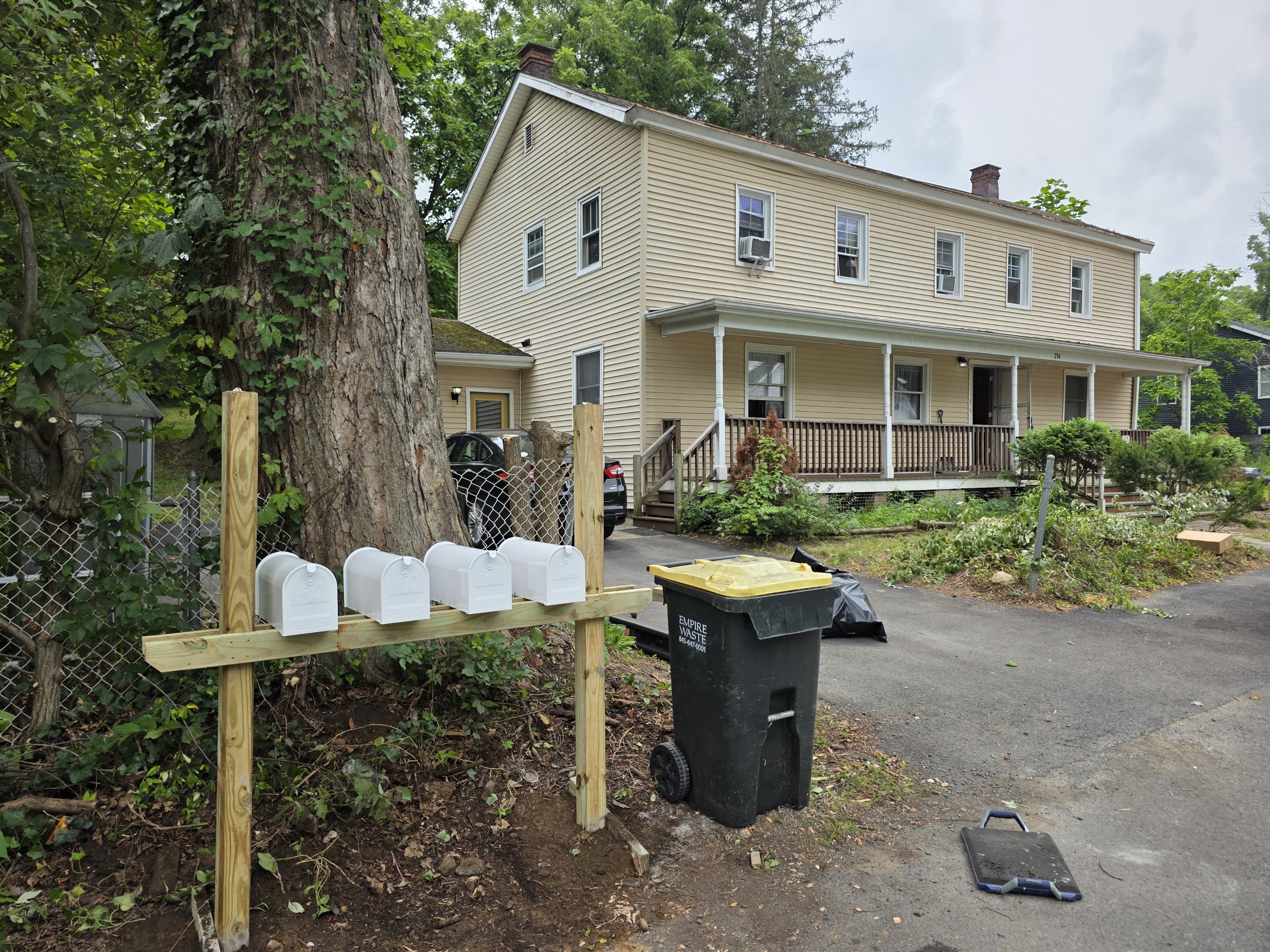 214 Maple Avenue - 2L